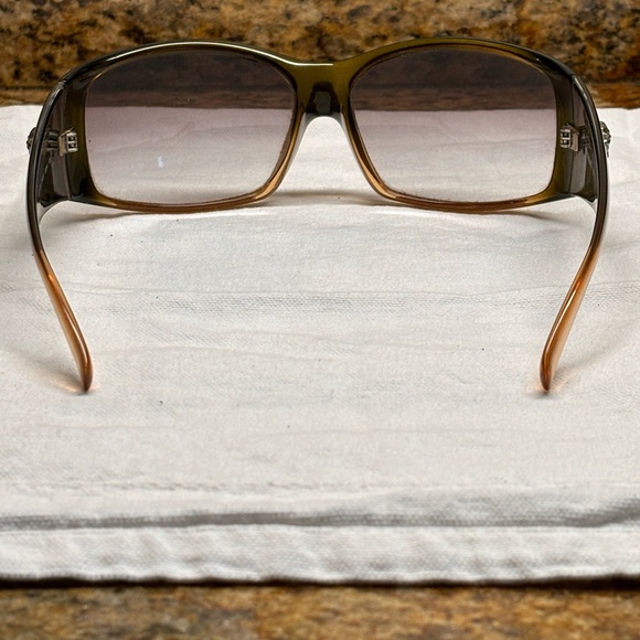 Versace Medusa Model 4055 340/13 Vintage Women’s Sunglasses - Picture 7 of 11